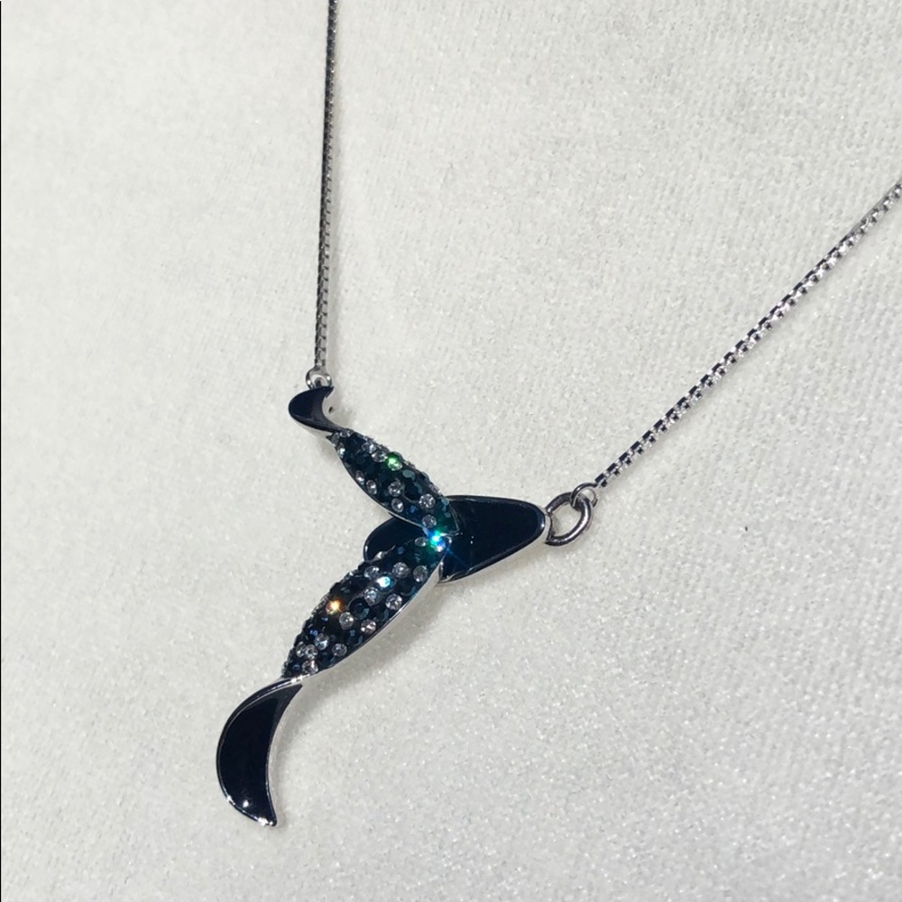 Swarovski crystal necklace - Picture 2 of 5